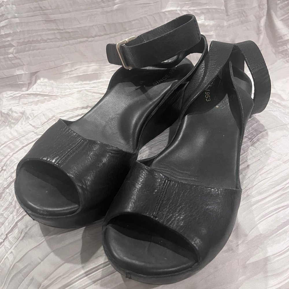 Kork-Ease Black platform